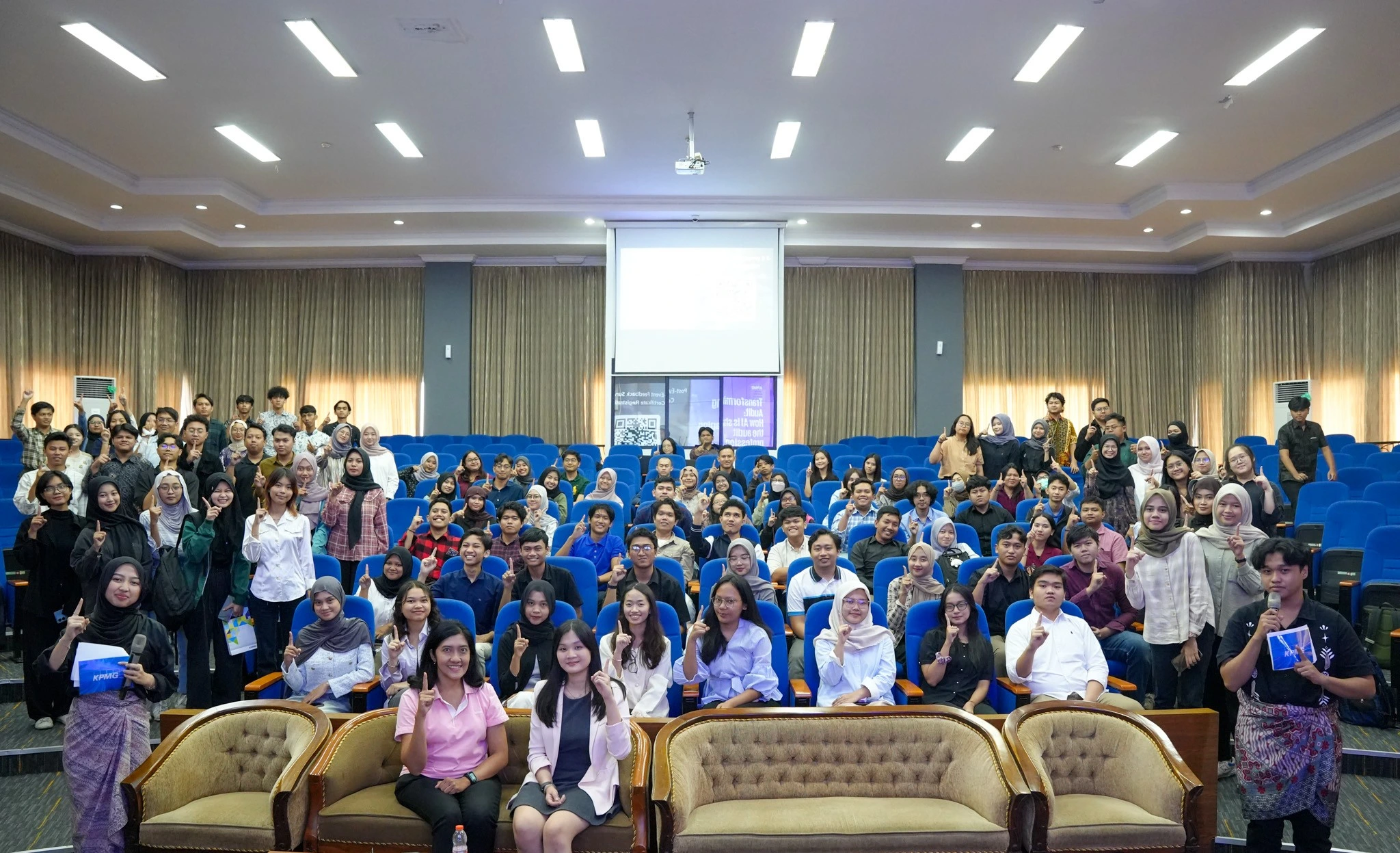 Klynveld Peat Marwick Goerdeler (KPMG) Indonesia, Salah Satu Big Four, Gelar Roadshow di FEB UB