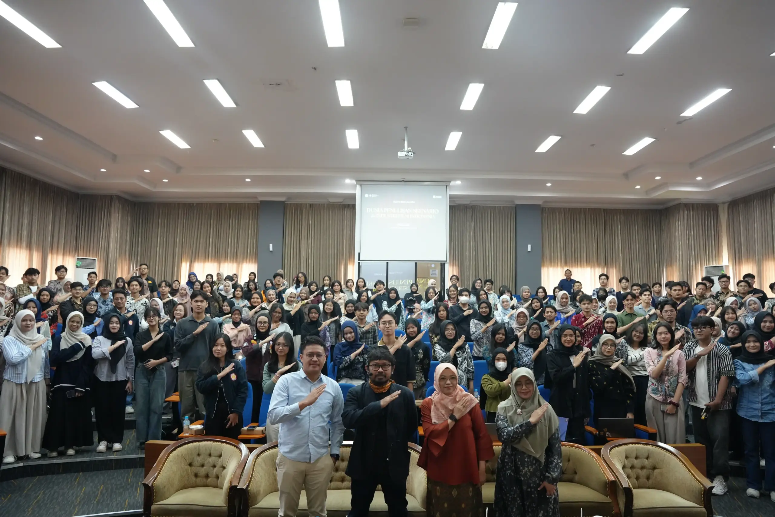 Dari FEB ke Set Film: Kelas Kreatif Bareng Script Writer Anggoro Saronto