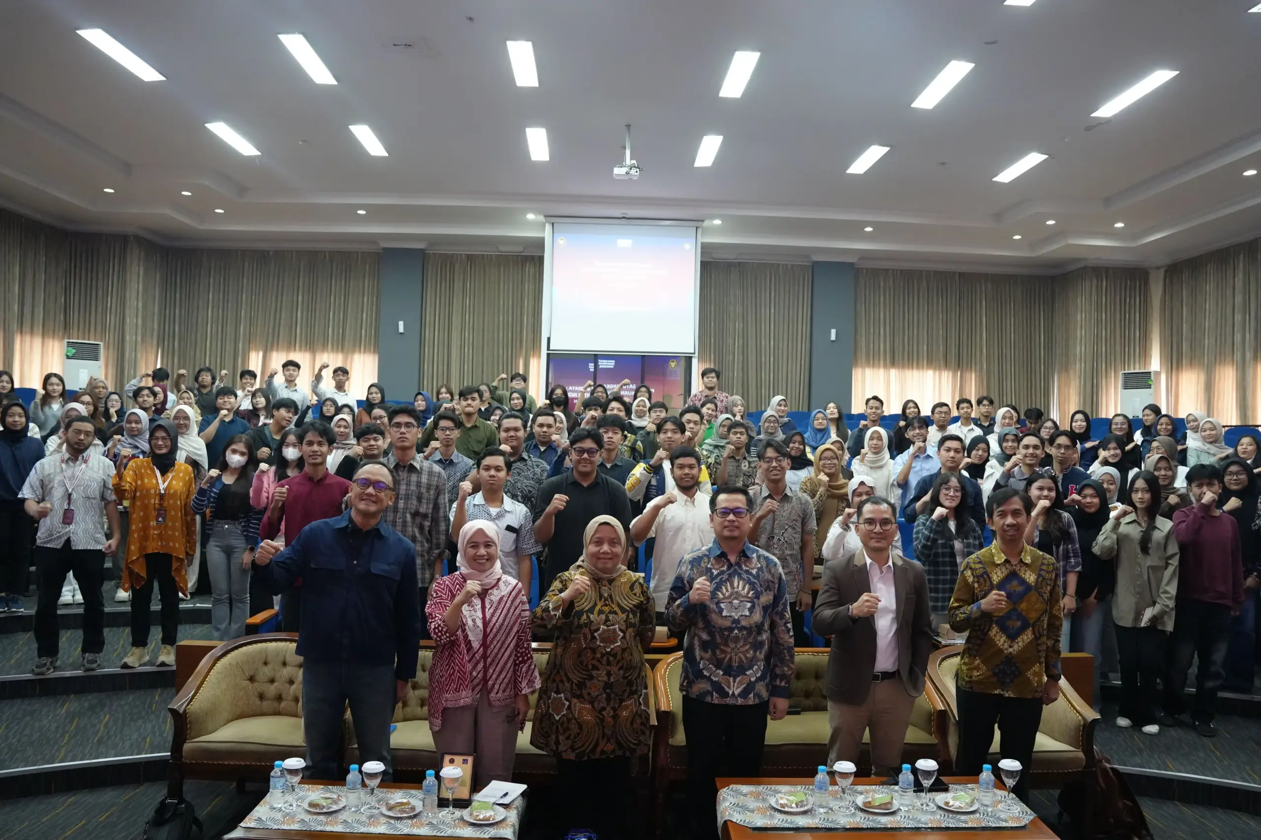 Strategi Pengentasan Kemiskinan: Pemberdayaan, Kesehatan Psikososial, dan Peran Kampus