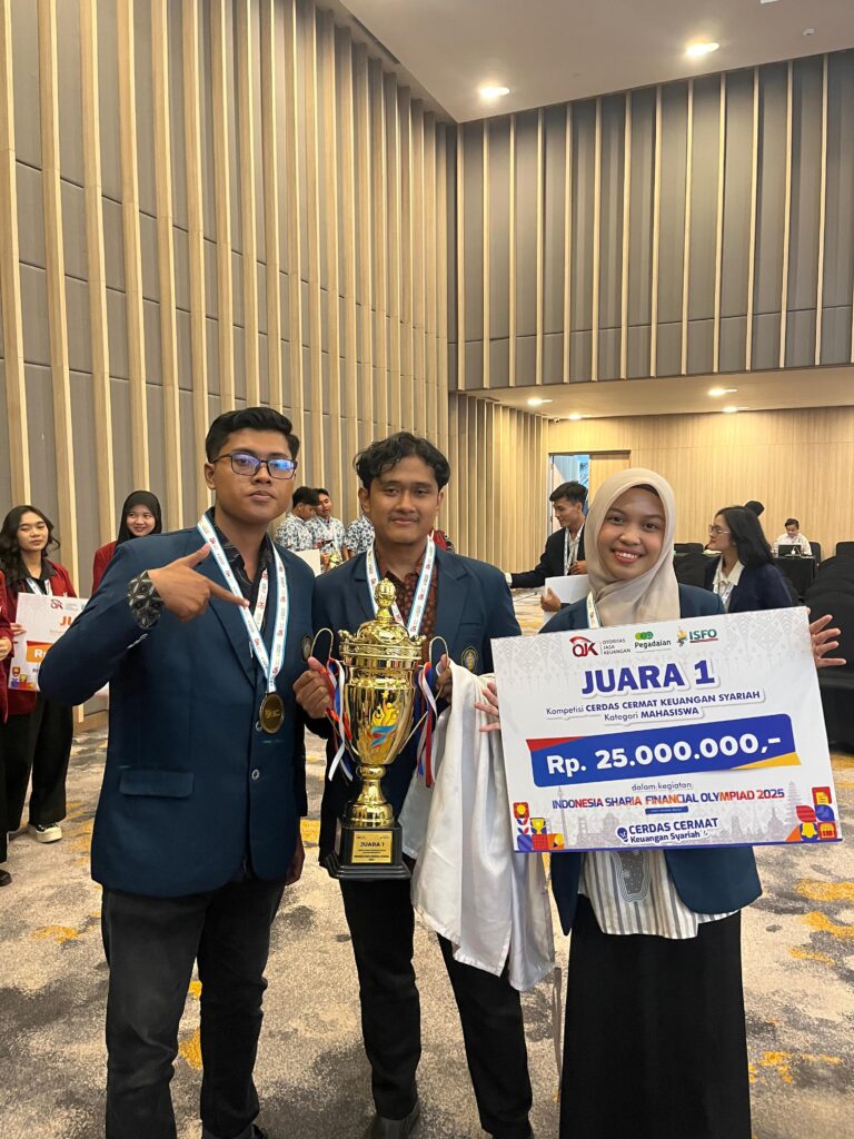 Tim Mahasiswa Ekonomi Islam FEB UB Torehkan Prestasi Nasional di ISFO 2025 yang Diselenggarakan OJK